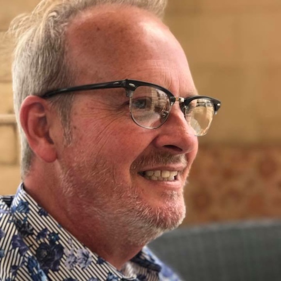 Meet your Posher, Kavin - Picture 3 of 8